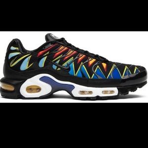 NIKE AIR MAX PLUS TN LA REQUIN/THE SHARK SNEAKERS